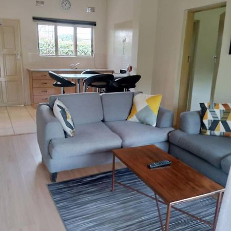 Victoria Apartments Livingstone Bagian luar foto