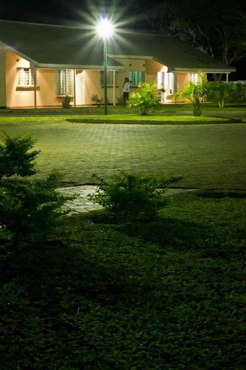 Victoria Apartments Livingstone Bagian luar foto