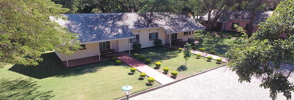 Victoria Apartments Livingstone Bagian luar foto