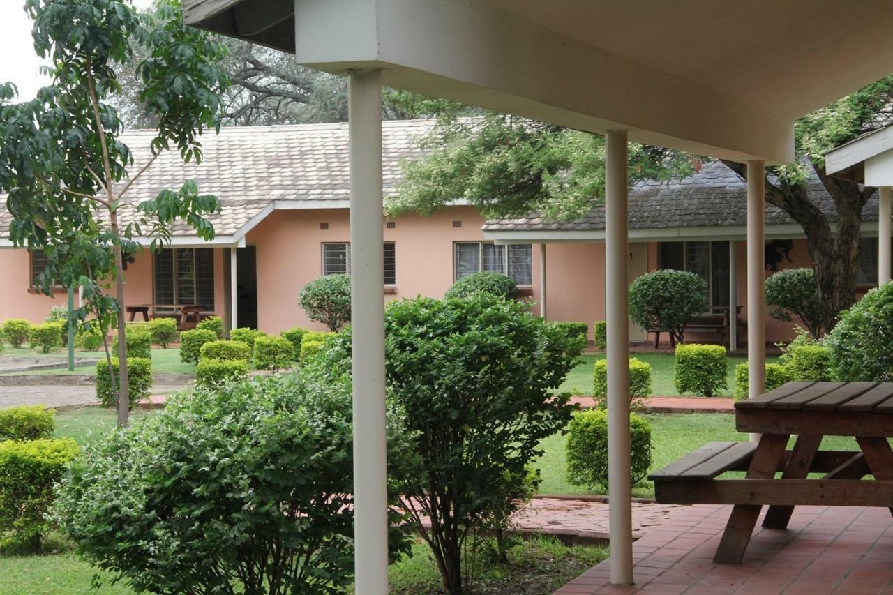 Victoria Apartments Livingstone Bagian luar foto